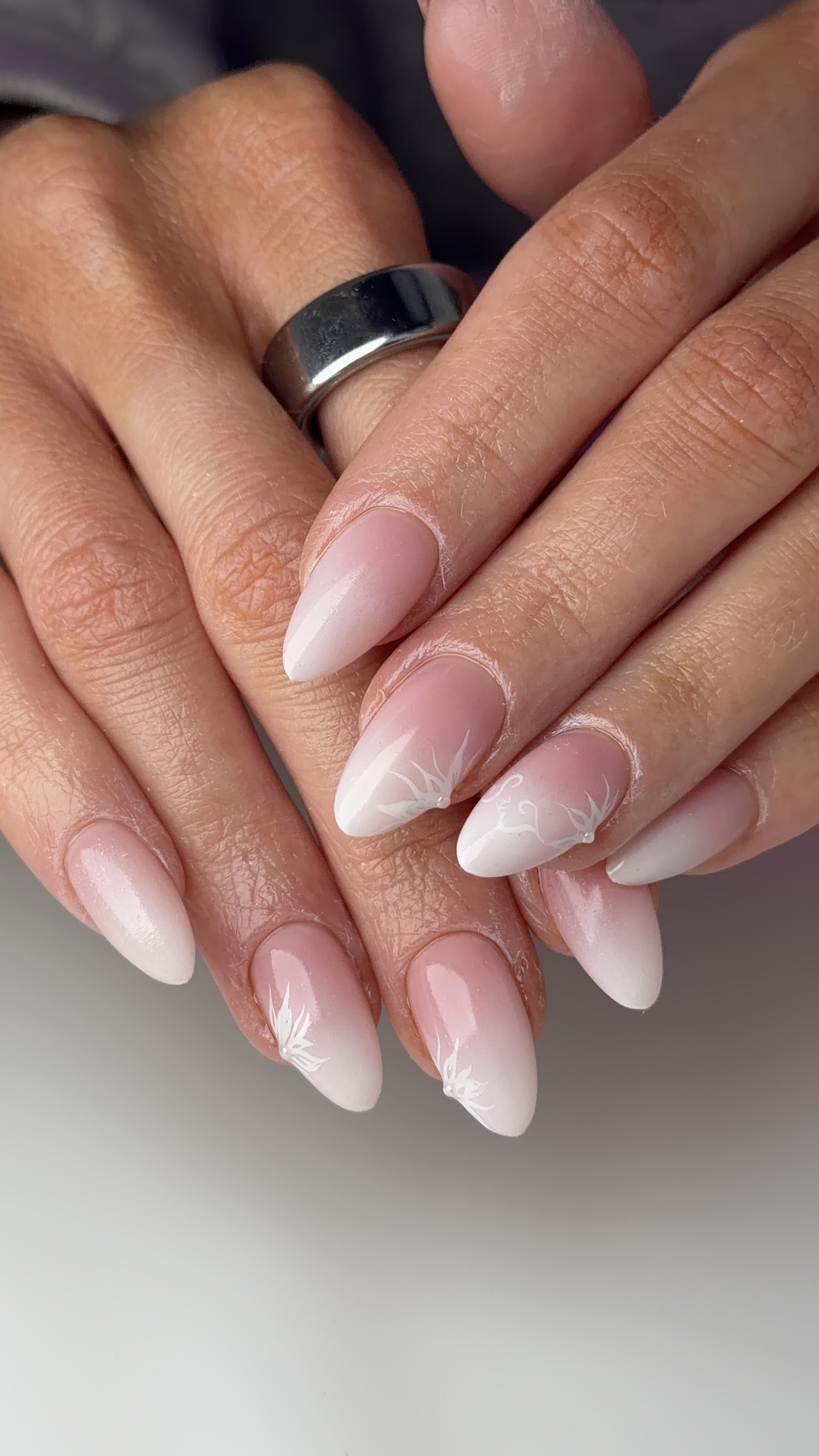 Madeline's Nail Artistry nail photo 3