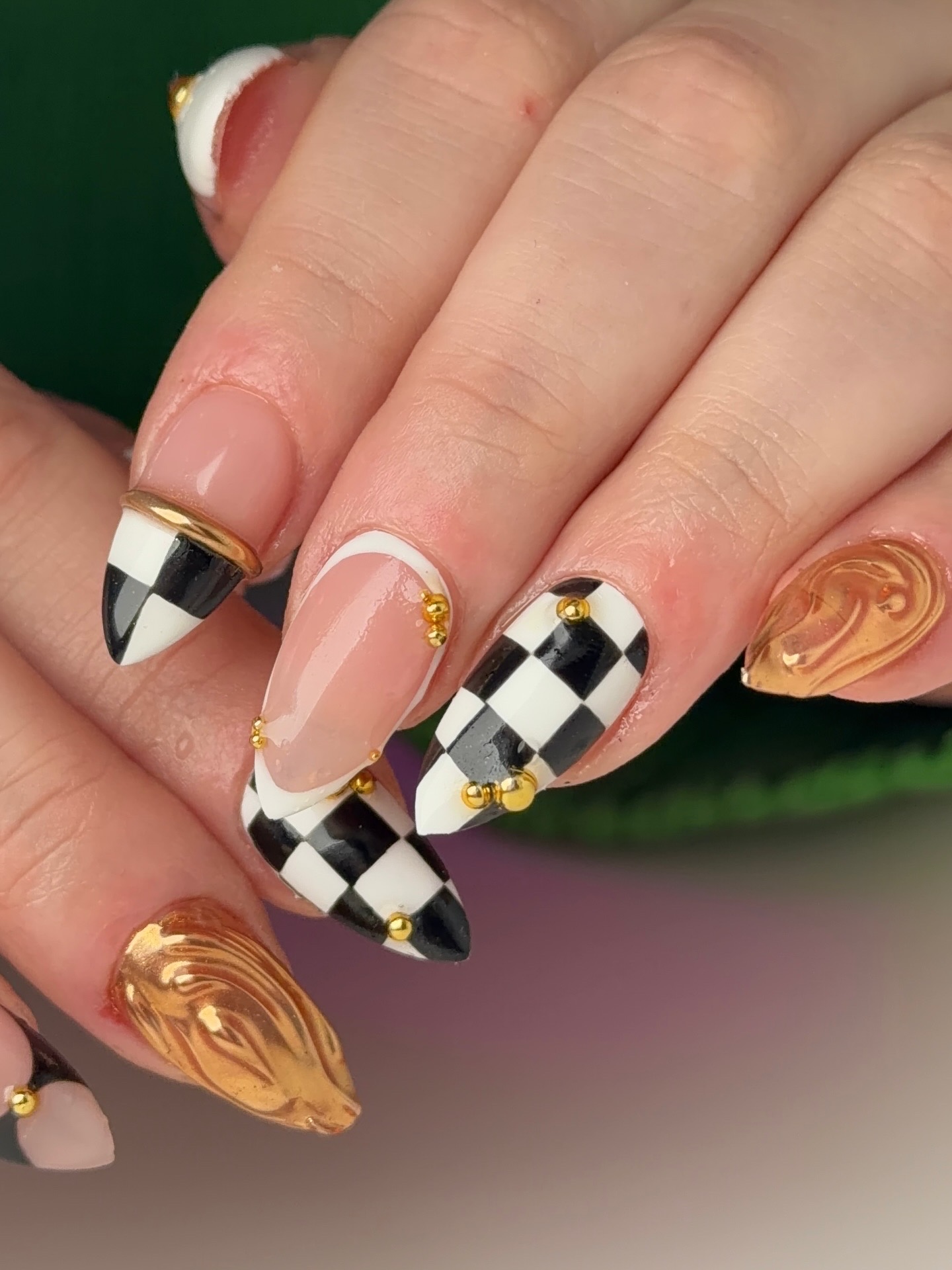 Madeline's Nail Artistry nail photo 4